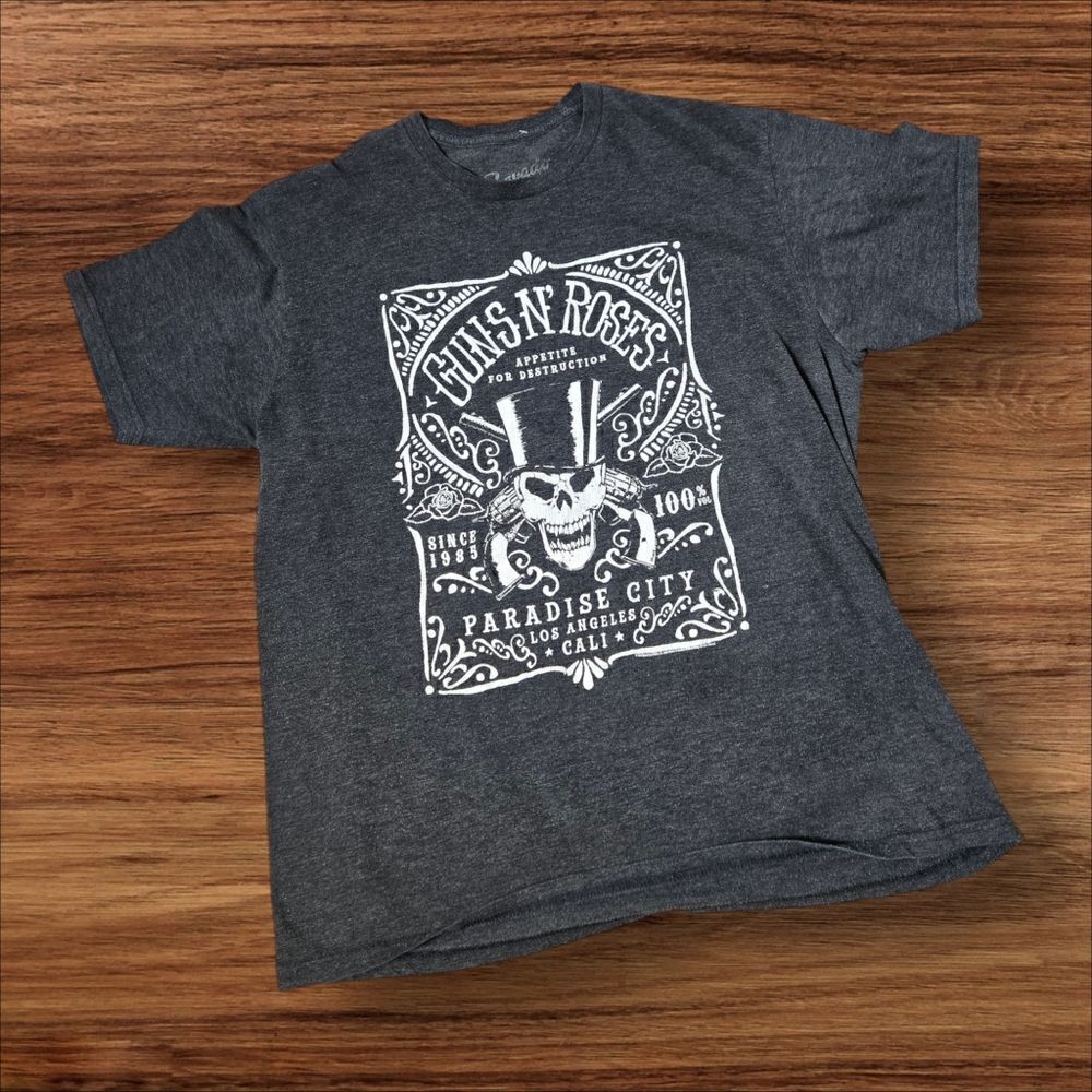 Bravado Guns & Roses Black Graphic Tee Shirt